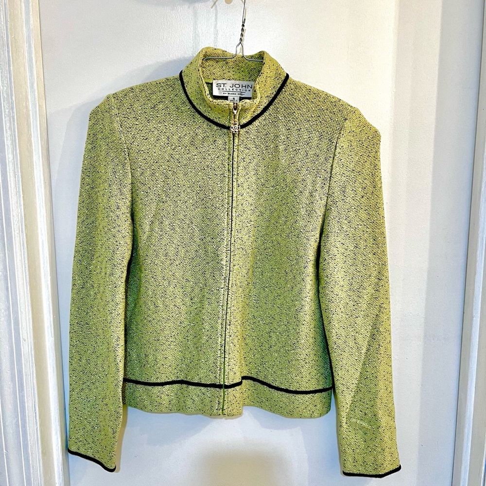 Vintage St. John Light Green Tweed Zip-Front Blazer with Black Trim Size 4